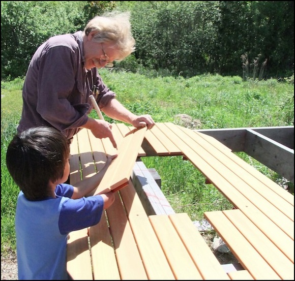 somes sound floorboards